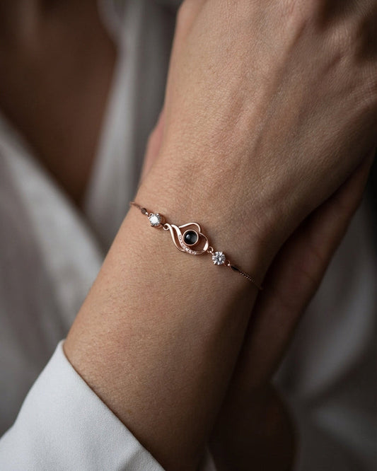 Round vs. Heart vs. Paw Lenses: How Shape Affects Your Photo Crop