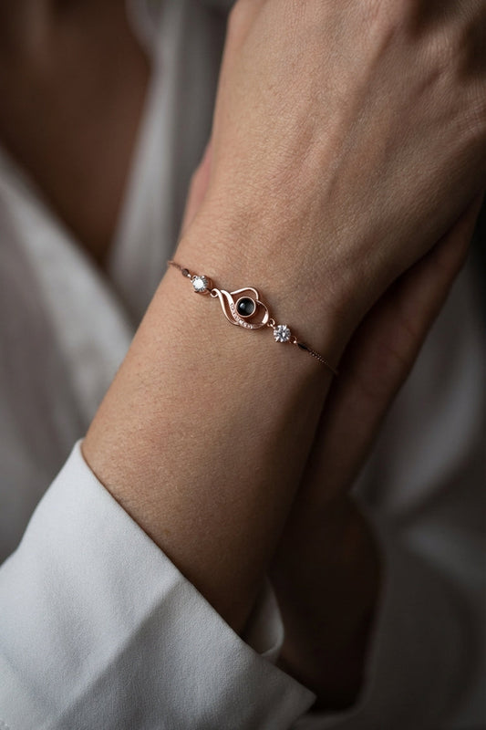 PhilU-Australia-Personalised-Eternal-Heart-Photo-Projection-Bracelet-Female-Model